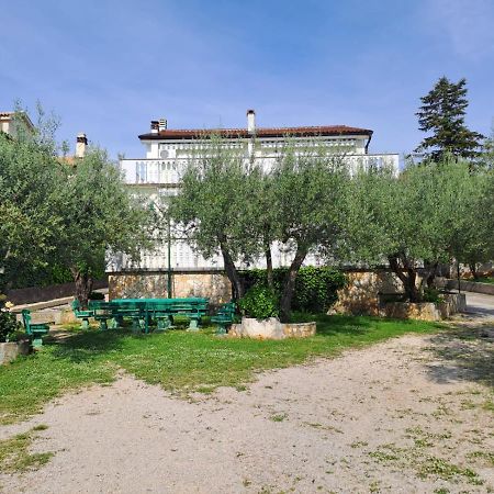 Apartments Berny Sveti Vid-Miholjice Екстер'єр фото