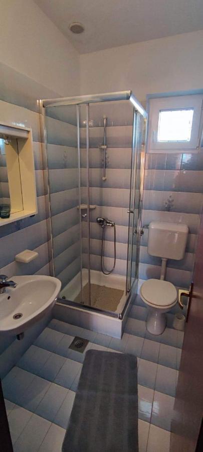 Apartments Berny Sveti Vid-Miholjice Екстер'єр фото