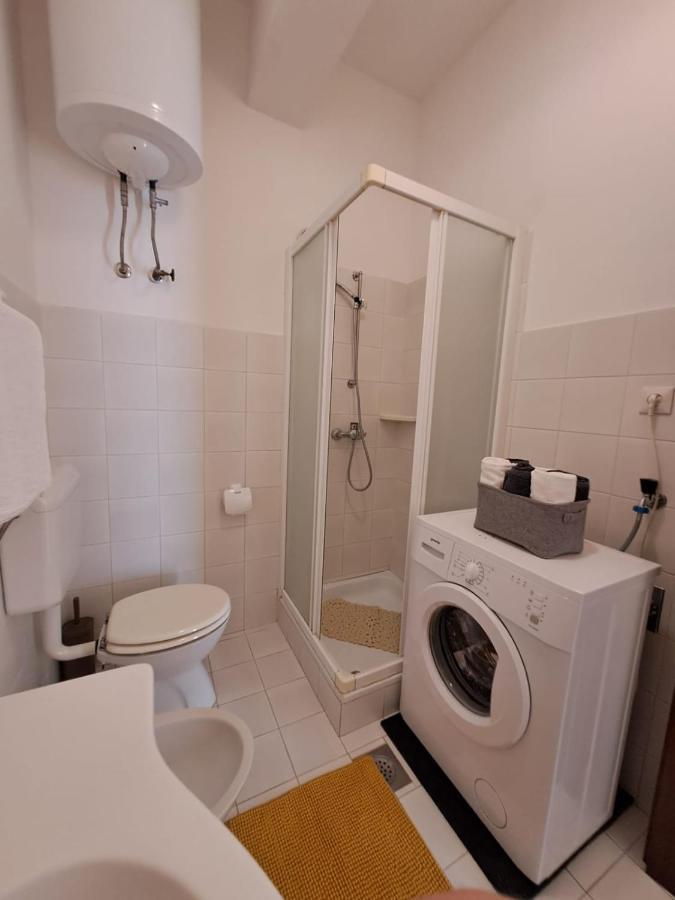 Apartments Berny Sveti Vid-Miholjice Екстер'єр фото