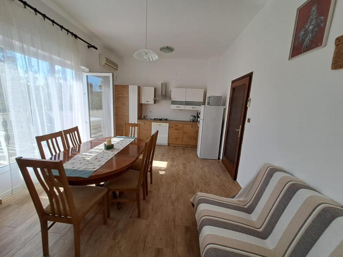 Apartments Berny Sveti Vid-Miholjice Екстер'єр фото