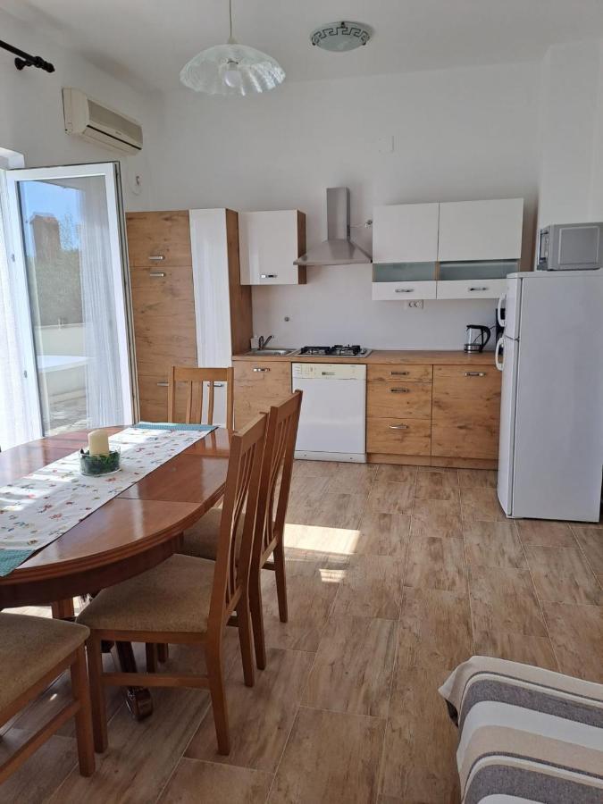 Apartments Berny Sveti Vid-Miholjice Екстер'єр фото